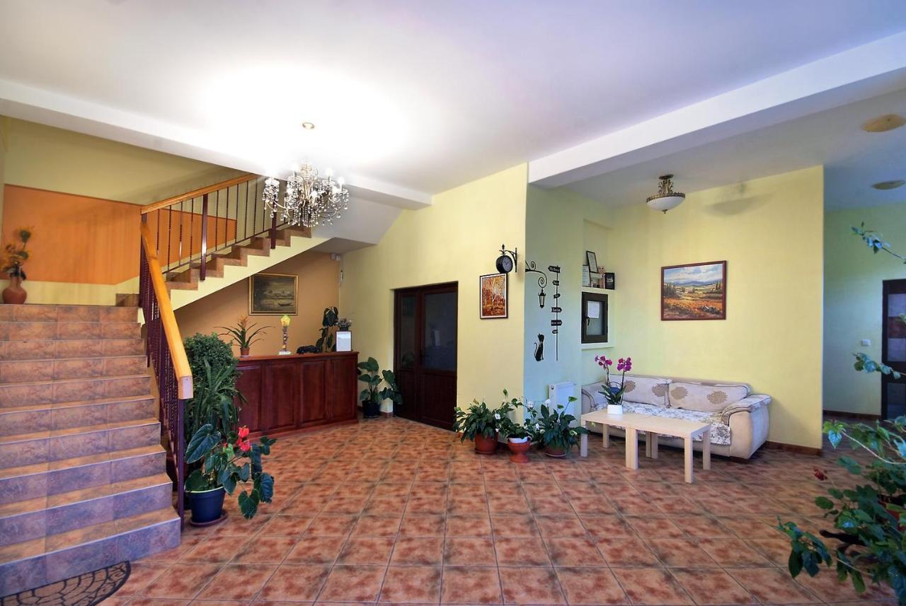 Pensiunea Poiana Verde Slănic-Moldova Exterior foto